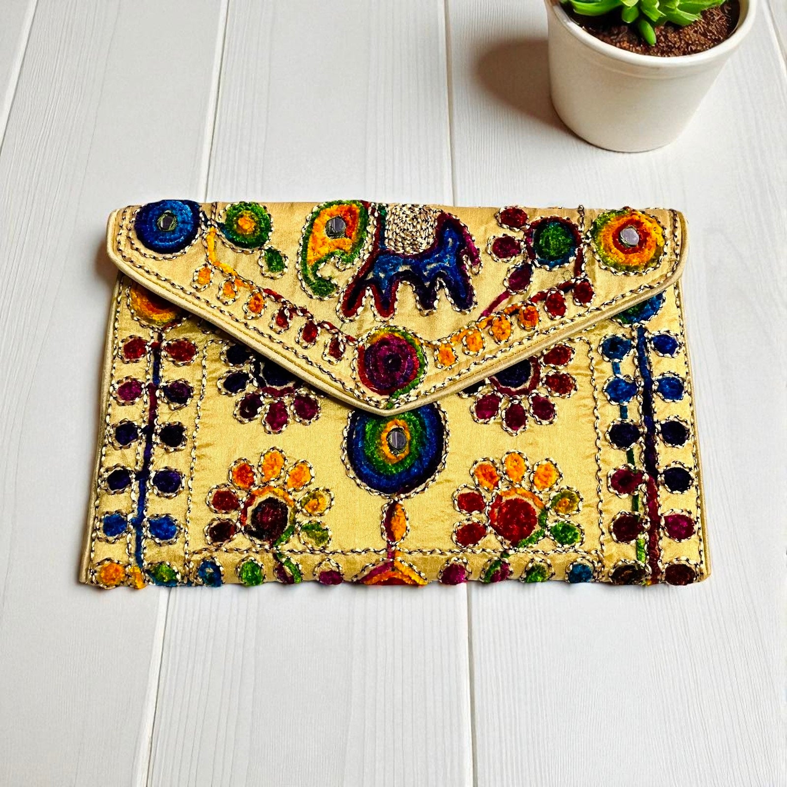 MAGGOT Clutch Bags Sling Bags Cross Body Bags for Women 30X20 Cm