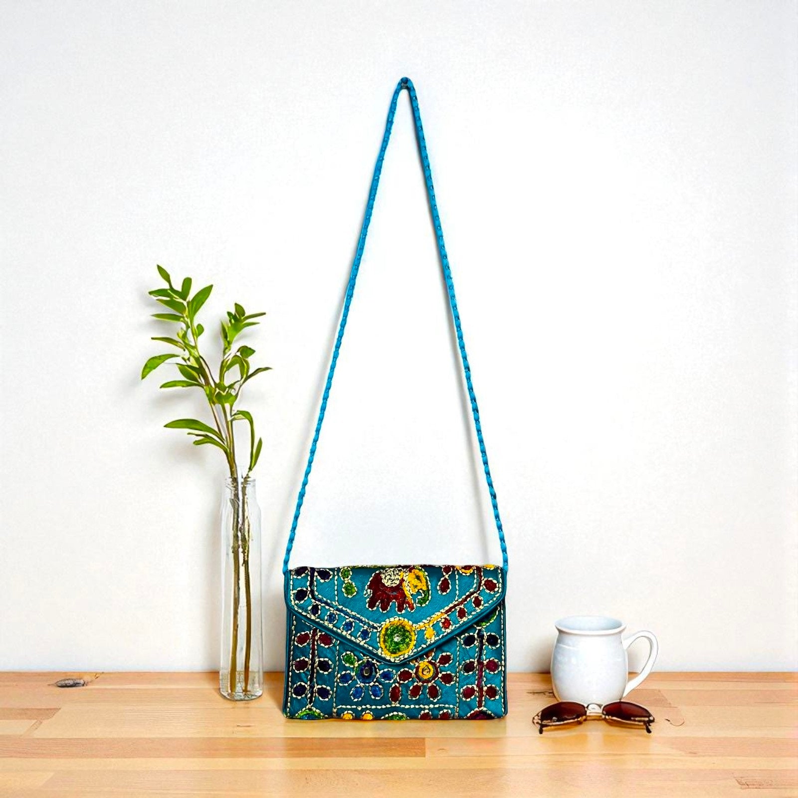 MAGGOT Clutch Bags Sling Bags Cross Body Bags Office bags Travel bags for Women 30X20 Cm